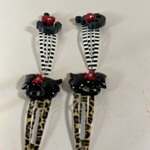 Stylish Black and Red Kids Hair Clips